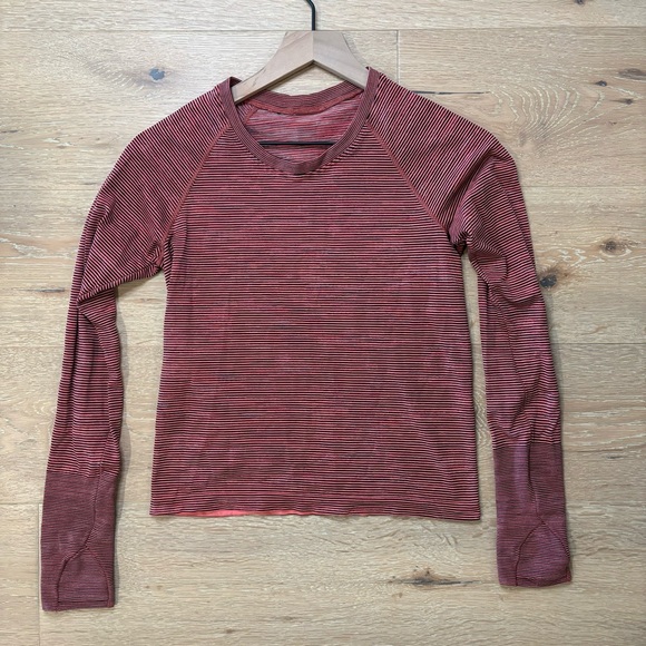 Swiftly Tech Long-Sleeve Shirt 2.0
Race Length - Picture 4 of 4